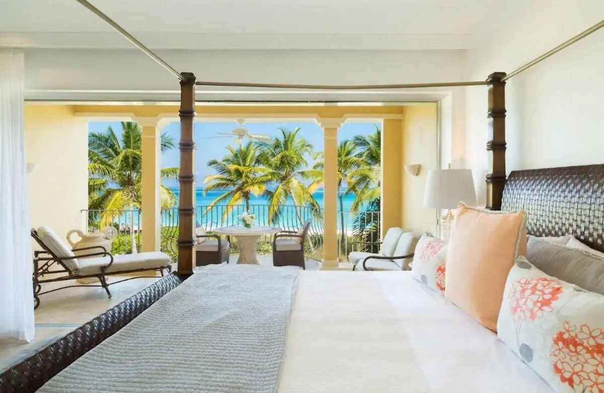 Villa Renaissance Grace Bay 0*,