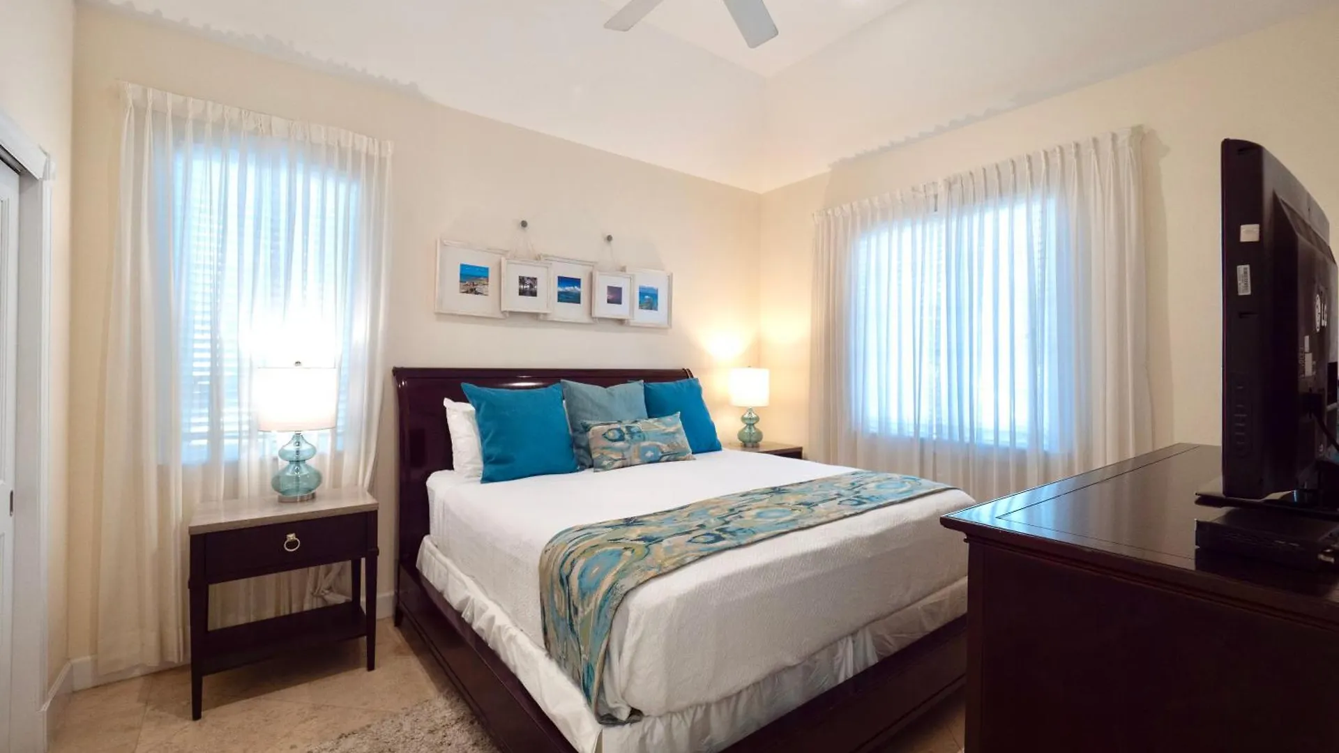 Villa Renaissance Grace Bay Turks And Caicos Islands