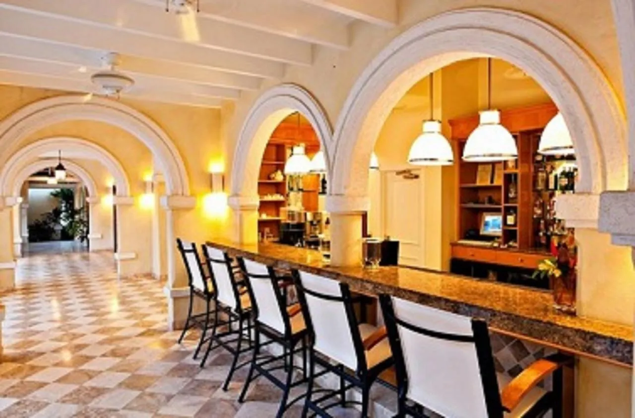 Villa Renaissance Grace Bay Apartment