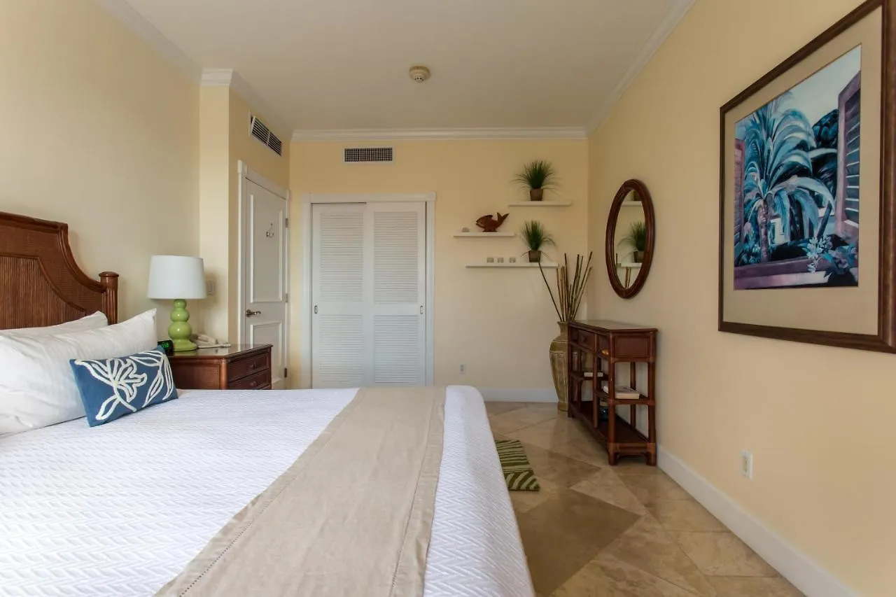Villa Renaissance Grace Bay Apartment