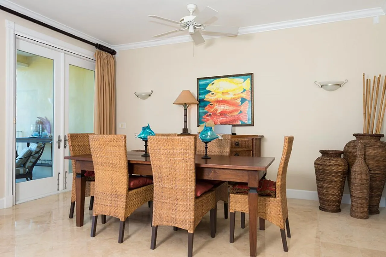 Villa Renaissance Grace Bay Apartment