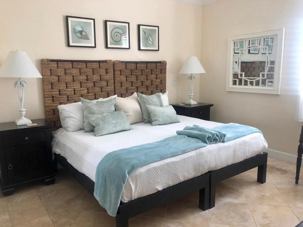 Apartment Villa Renaissance Grace Bay Turks And Caicos Islands